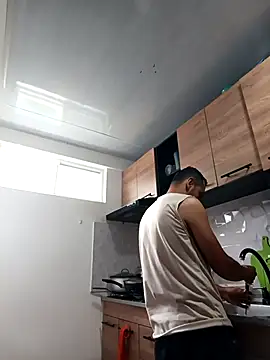 stivenlujan69 online show from 4, 2, 2026