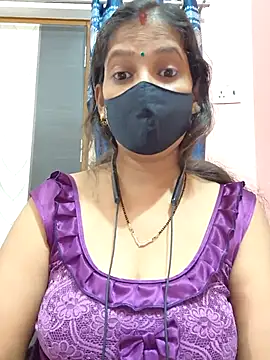 Sonalihot  online show from 4, 10, 2025