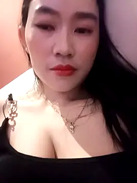 Snapshot of besa4 chatting on 18, 12, 2025 besa4 online show from 18, 12, 2025