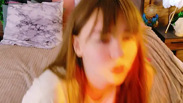 Snapshot of Moon__Bunny chatting on 31, 5, 2026 Moon Bunny online show from 31, 5, 2026