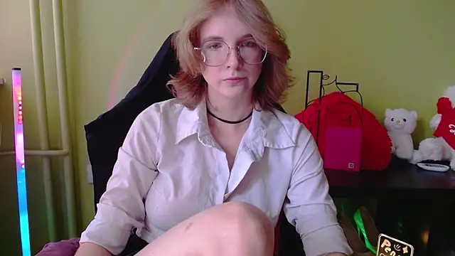 juicyPenny online show from 10, 6, 2026