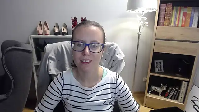 sweetxLizzy online show from 15, 9, 2025