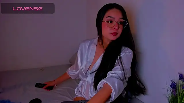 latingabby online show from 21, 4, 2026