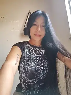 Snapshot of Lanmy_007 chatting on 13, 10, 2025 Lanmy 007 online show from 13, 10, 2025