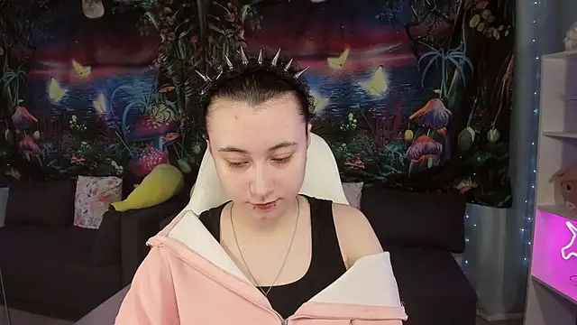 ClaraParks online show from 7, 4, 2026