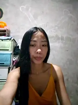 Snapshot of SweetMissPinay18 chatting on 4, 6, 2026 SweetMissPinay18 online show from 4, 6, 2026