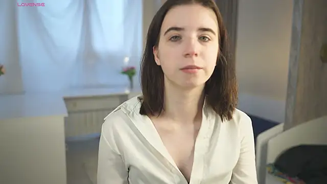 Snapshot of DorisDenmon chatting on 28, 9, 2025 DorisDenmon online show from 28, 9, 2025