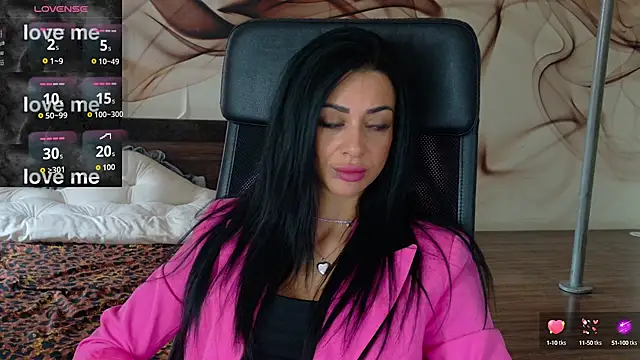 Snapshot of NaomiScarlet chatting on 26, 9, 2025 NaomiScarlet online show from 26, 9, 2025