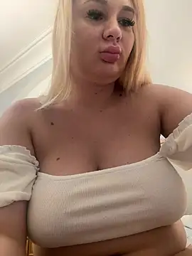 Snapshot of NellyExtraa chatting on 7, 7, 2026 NellyExtraa online show from 7, 7, 2026