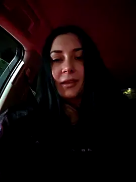 Snapshot of SaraViss20 chatting on 15, 10, 2025 SaraViss20 online show from 15, 10, 2025