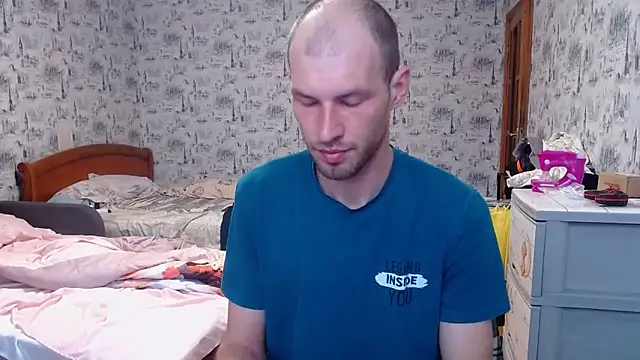 hangryf online show from 2, 12, 2025