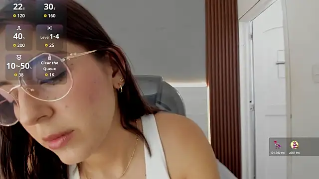 Emmy Meadows online show from 22, 10, 2025