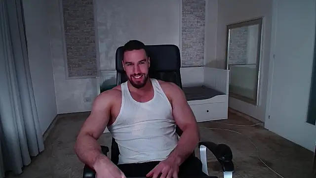 Snapshot of IvanHydee chatting on 4, 3, 2026 IvanHydee online show from 4, 3, 2026