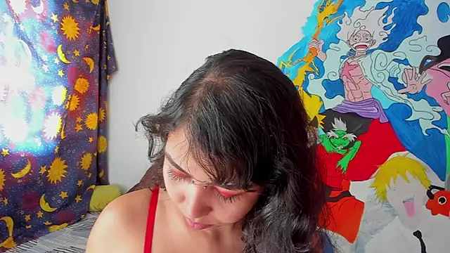 Snapshot of RoxyandAron2 chatting on 12, 9, 2025 RoxyandAron2 online show from 12, 9, 2025