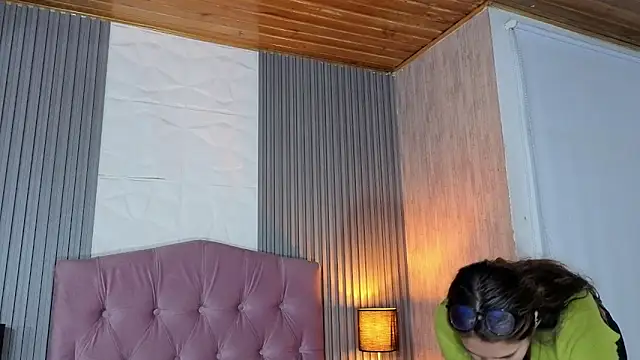 Bonnali lune online show from 20, 4, 2026