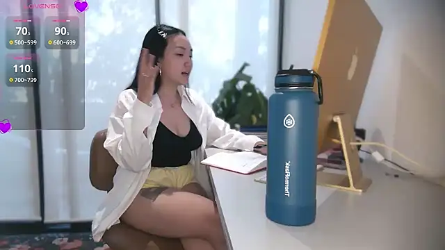 Snapshot of yuzhara chatting on 21, 9, 2025 yuzhara online show from 21, 9, 2025