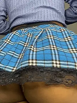 Snapshot of Rousevans_ chatting on 2, 11, 2025 Rousevans online show from 2, 11, 2025