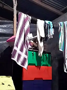 Violethroos online show from 6, 2, 2026