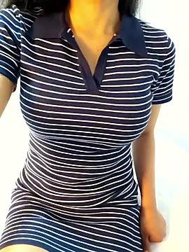 Miss Pompitas23 online show from 13, 4, 2026