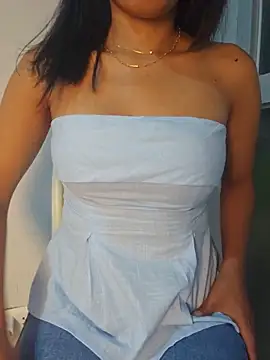 Miss Pompitas23 online show from 8, 6, 2026