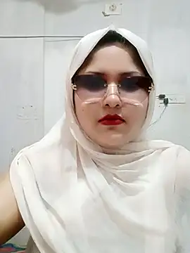 Snapshot of Nusrat-N chatting on 28, 6, 2026 Nusrat-N online show from 28, 6, 2026
