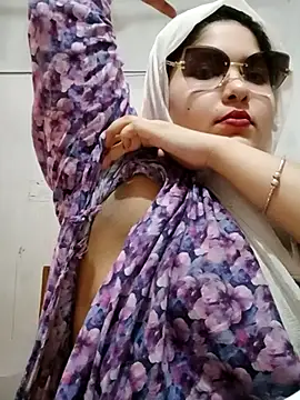 Snapshot of Nusrat-N chatting on 7, 7, 2026 Nusrat-N online show from 7, 7, 2026