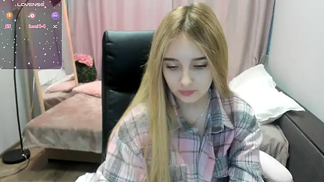 TaisiaHot online show from 23, 3, 2026