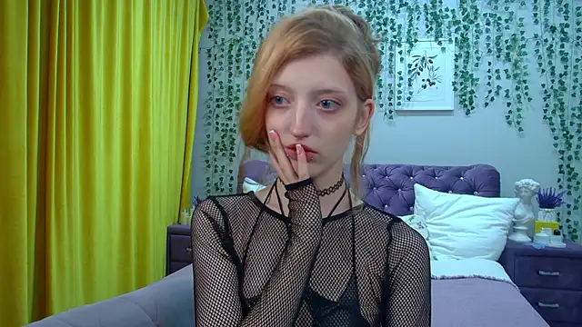 MistyMarlo online show from 13, 10, 2025