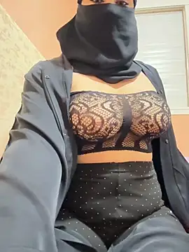  Laiali  online show from 13, 11, 2025