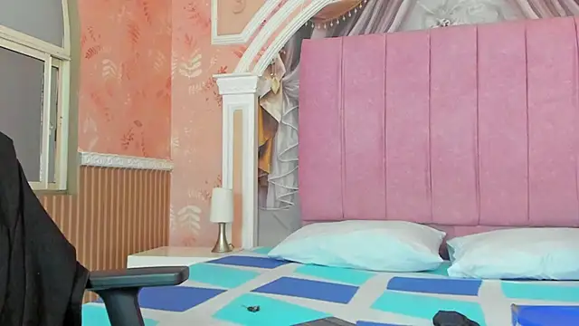 magnus serket online show from 24, 11, 2025