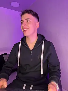 Snapshot of AdrianRinaldi chatting on 13, 3, 2026 AdrianRinaldi online show from 13, 3, 2026