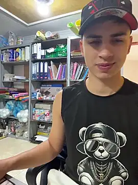 Snapshot of AdrianRinaldi chatting on 3, 6, 2026 AdrianRinaldi online show from 3, 6, 2026