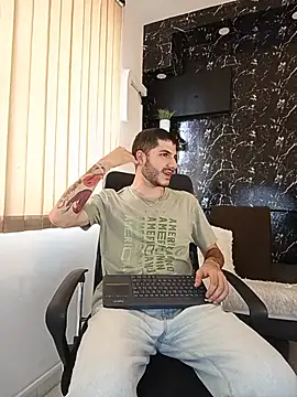 Snapshot of Rafael_Mendezz chatting on 30, 6, 2026 Rafael Mendezz online show from 30, 6, 2026