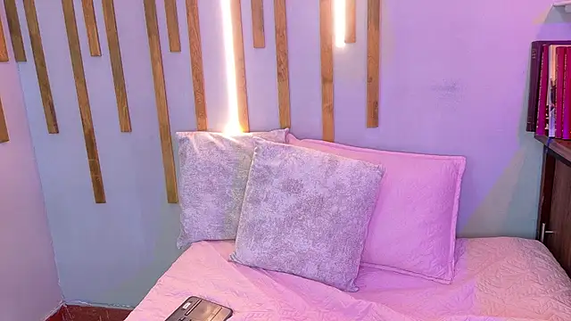 Jennifer Vega1 online show from 22, 9, 2025