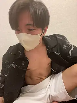 Snapshot of Yuma0718 chatting on 2, 2, 2026 Yuma0718 online show from 2, 2, 2026