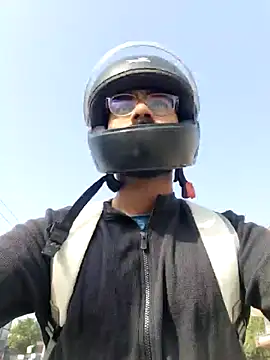 Snapshot of YoursThickDick chatting on 8, 11, 2025 YoursThickDick online show from 8, 11, 2025