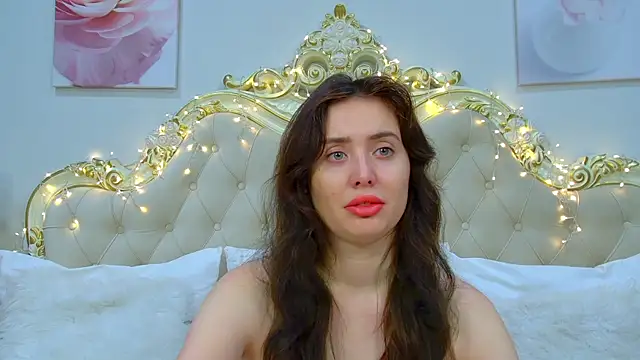 Snapshot of SherryBaers chatting on 17, 12, 2025 SherryBaers online show from 17, 12, 2025