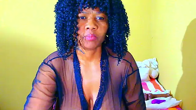 Snapshot of Augustine-Blooomxx chatting on 25, 4, 2026 Augustine-Blooomxx online show from 25, 4, 2026