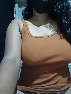 Snapshot of DiyaRoy49 chatting on 7, 6, 2026 DiyaRoy49 online show from 7, 6, 2026