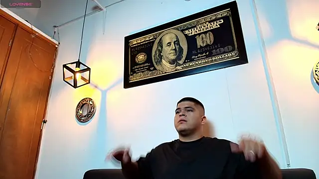 naomi campbel  online show from 6, 2, 2026