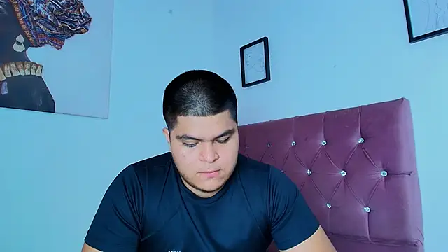 naomi campbel  online show from 13, 2, 2026