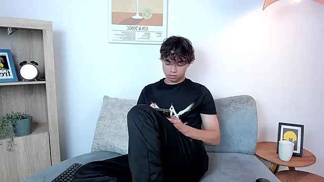 Honeymoon sariel online show from 8, 2, 2026