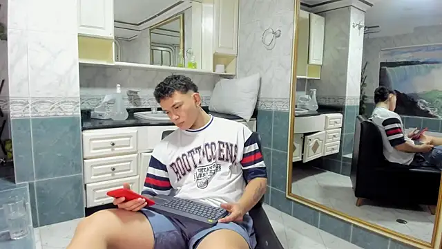 Thomas moon online show from 24, 9, 2025