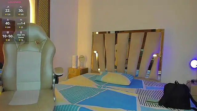 Elowen Clark online show from 20, 12, 2025