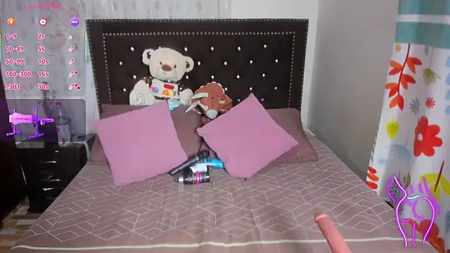 MiaMoxxy online show from 10, 1, 2026