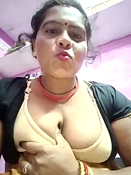 Snapshot of Hot_komal1 chatting on 14, 9, 2025 Hot komal1 online show from 14, 9, 2025