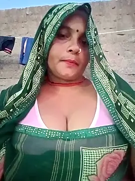 Snapshot of Hot_komal1 chatting on 23, 9, 2025 Hot komal1 online show from 23, 9, 2025