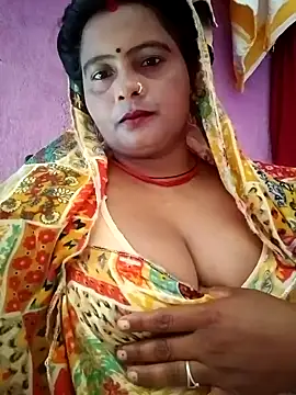Snapshot of Hot_komal1 chatting on 24, 9, 2025 Hot komal1 online show from 24, 9, 2025