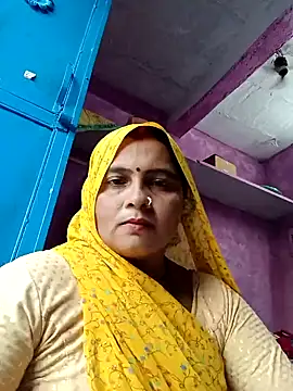 Snapshot of Hot_komal1 chatting on 7, 10, 2025 Hot komal1 online show from 7, 10, 2025