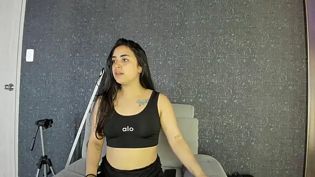 Snapshot of NickandAbby_ chatting on 27, 9, 2025 NickandAbby online show from 27, 9, 2025